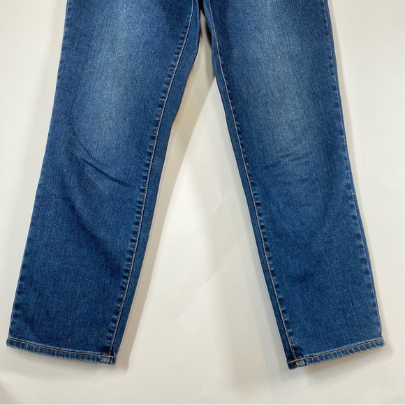 Talbots Straight Crop Denim Jeans Size 6 Blue Wash Mid Rise Casual Classic - Picture 3 of 14
